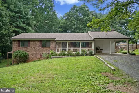 106 Saint Georges Dr, Stafford, VA 22556