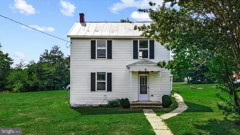 356 Cropp Rd, Fredericksburg, VA 22406