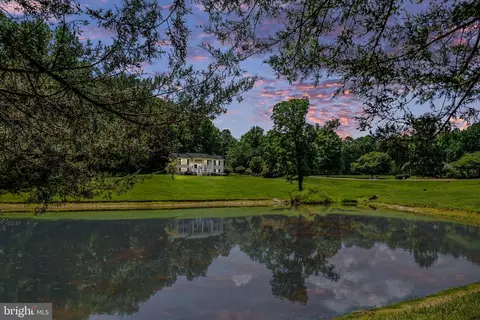 1707 Garrisonville Rd, Stafford, VA 22556