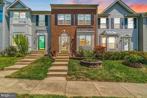 506 Tolbelt Ct, Stafford, VA 22554