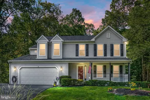 60 Brown Cir, Fredericksburg, VA 22405