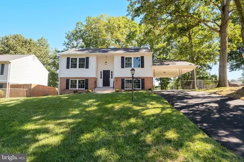 210 Pepper Tree Ln, Stafford, VA 22554
