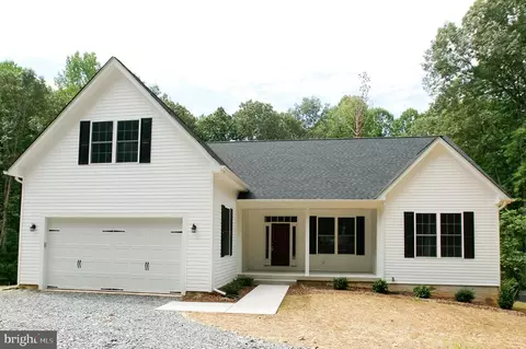 48 Welford Ln, Fredericksburg, VA 22405