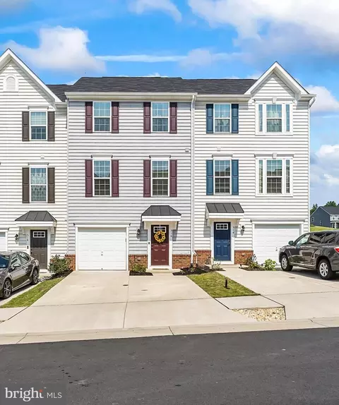 516 Landing Dr, Fredericksburg, VA 22405