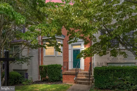 206 Rugby Rd, Fredericksburg, VA 22406
