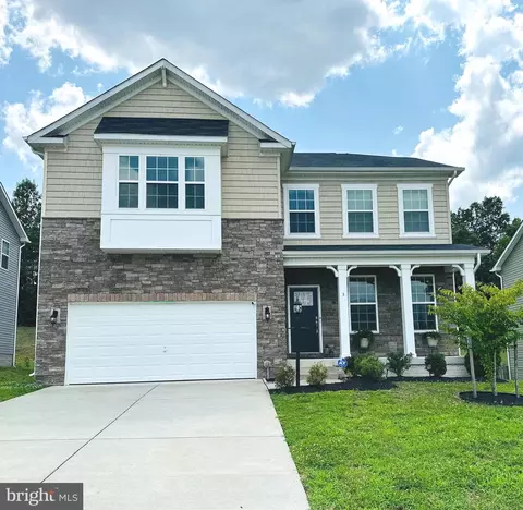 3 Mossy Creek Ln, Fredericksburg, VA 22405