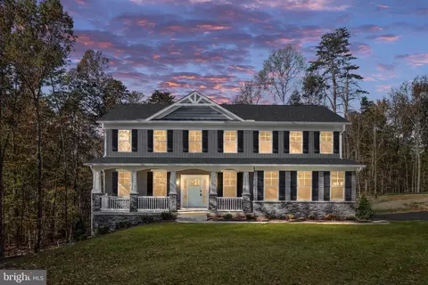 56 Southern View Dr, Stafford, VA 22554