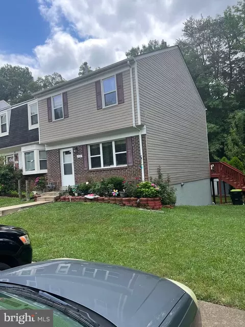 1200 Thomas Jefferson Pl, Fredericksburg, VA 22405