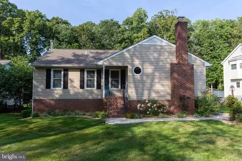 25 Vista Woods Rd, Stafford, VA 22556