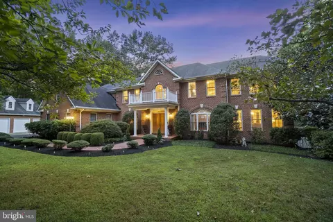 18 Hermitage Dr, Stafford, VA 22556