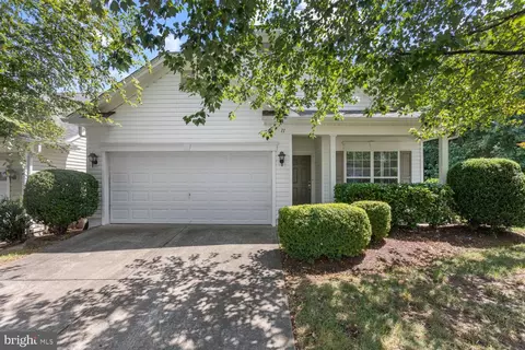 11 Verona Ct, Fredericksburg, VA 22406