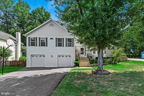 10 Darbywood Ct, Stafford, VA 22554