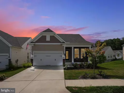 141 Barnegat Dr, Fredericksburg, VA 22406