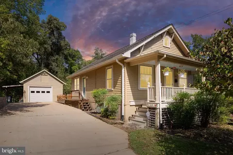 125 Washington St, Fredericksburg, VA 22405