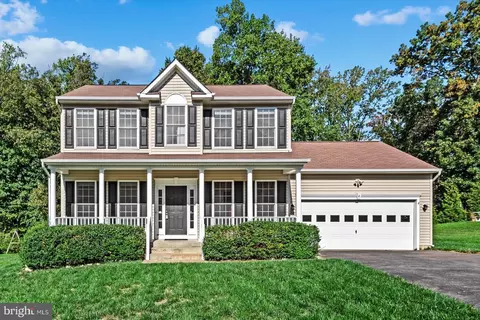 4 Prescott Ln, Fredericksburg, VA 22405