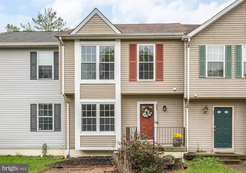 204 Blueridge Ct, Stafford, VA 22554