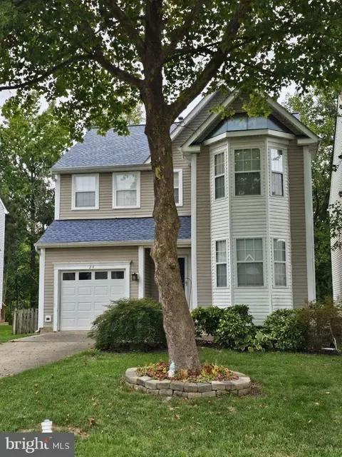 24 Regency Dr, Stafford, VA 22554