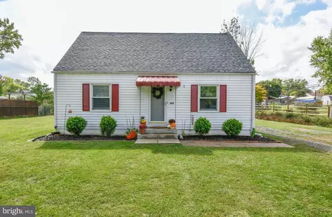 455 Ferry Rd, Fredericksburg, VA 22405