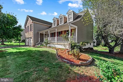 32 Cathedral Ln, Stafford, VA 22554
