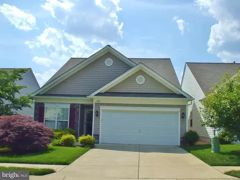 220 Smithfield Way, Fredericksburg, VA 22406