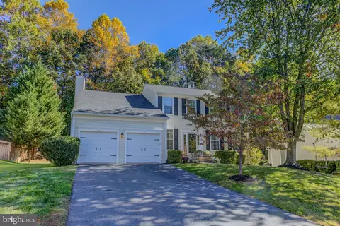 55 Blossom Wood Ct, Stafford, VA 22554