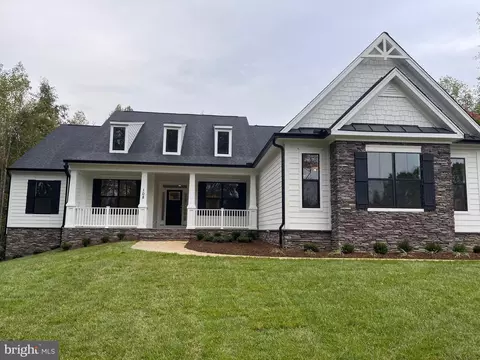 108 Liberty Garden Ln, Fredericksburg, VA 22406