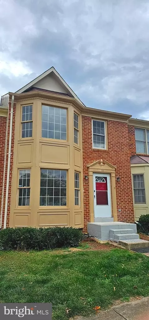 103 Blueberry Ct, Stafford, VA 22554