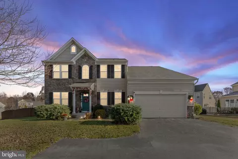 7 Kettlebrook Ct, Stafford, VA 22556
