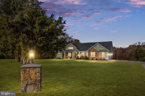 145 Forest Lane Rd, Fredericksburg, VA 22405
