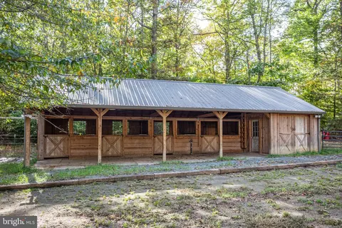 44 Lady Jessica Ln, Fredericksburg, VA 22406