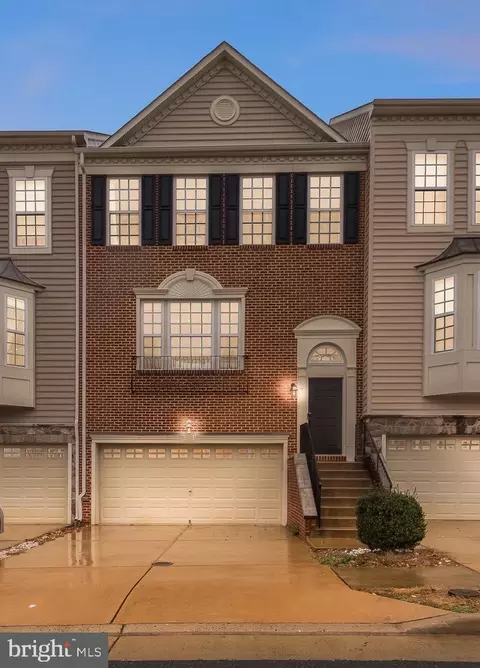 14 Lamplighter Ln, Stafford, VA 22554