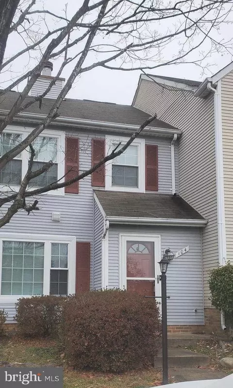 104 Windsor Ridge Ct, Fredericksburg, VA 22405