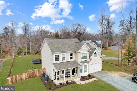 456 Decatur Rd, Stafford, VA 22554