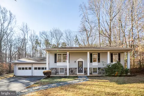 93 Dunbar Dr, Stafford, VA 22556