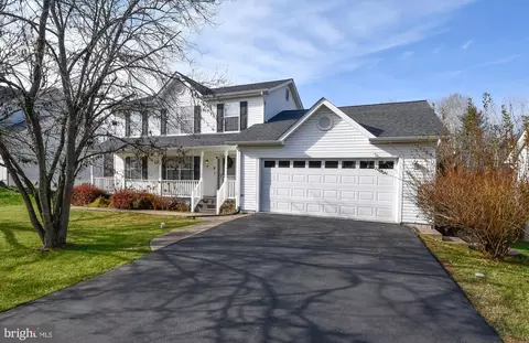 28 Tanterra Dr, Stafford, VA 22556