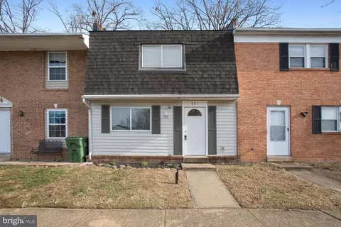 821 Anvil Rd, Fredericksburg, VA 22405
