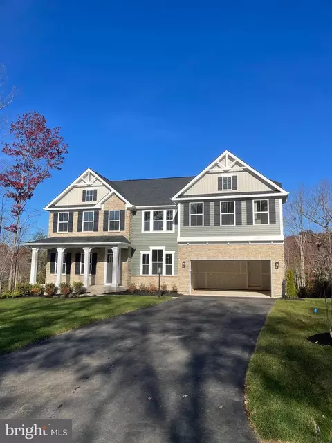 131 Lake Bluff Ct, Fredericksburg, VA 22406