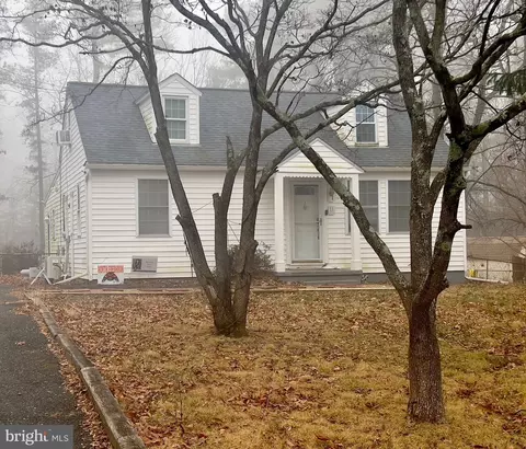 11 Aquia Ave, Stafford, VA 22556