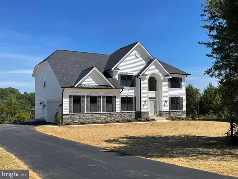 205 Castlebar Dr, Fredericksburg, VA 22406