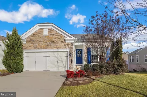 26 Table Bluff Dr, Fredericksburg, VA 22406