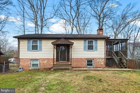 153 Woodland Dr, Stafford, VA 22556