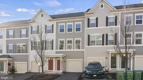 208 Shamrock Dr #3097, Stafford, VA 22556