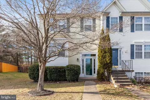 401 Backridge Ct, Fredericksburg, VA 22406