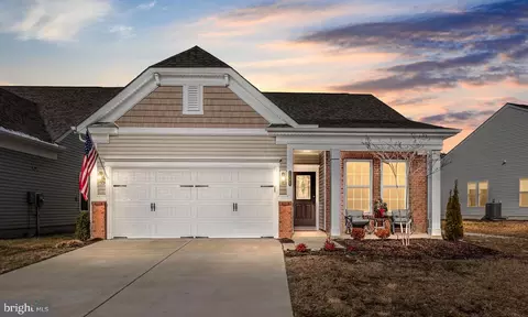5942 Avery Point Dr, Fredericksburg, VA 22406