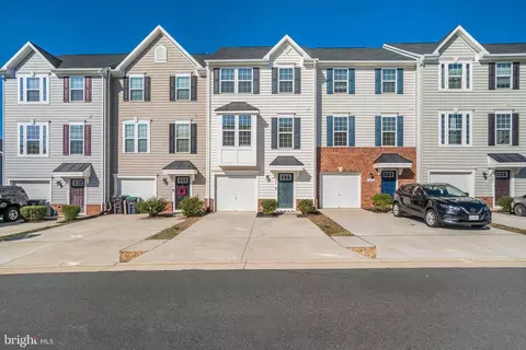 406 Streamview Dr, Fredericksburg, VA 22405