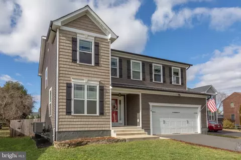 114 Greenway St, Fredericksburg, VA 22405