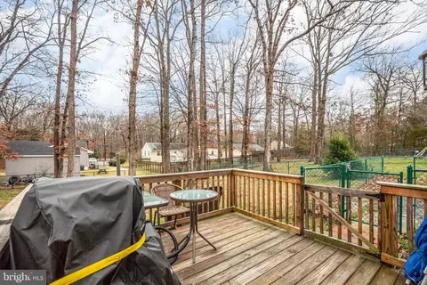 Exterior - 48 Pendleton Rd, Fredericksburg, VA 22405 photo 2 of 7