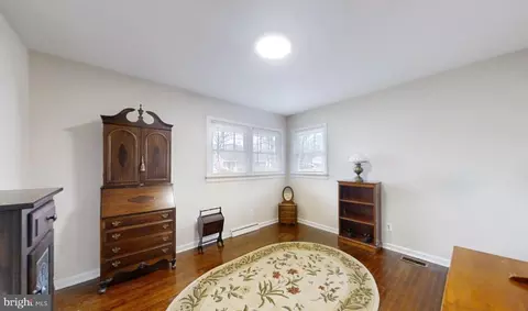 Bedroom - 48 Pendleton Rd, Fredericksburg, VA 22405 photo 3 of 4