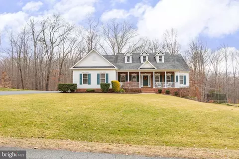 115 River Acres Ln, Fredericksburg, VA 22406