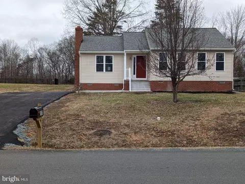 181 Choptank Rd, Stafford, VA 22556